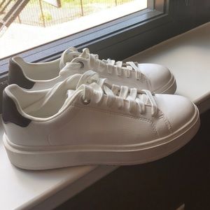 Steve Madden sneakers